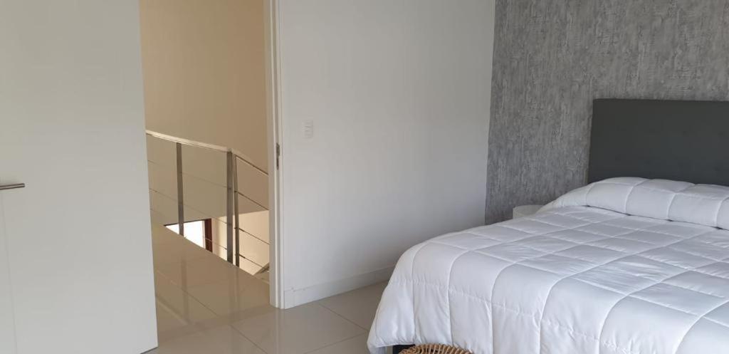 פונטה דל אסטה Garden View 2 Dormitorios Con Jardin Y Parrillero Hasta 7 Personas מראה חיצוני תמונה